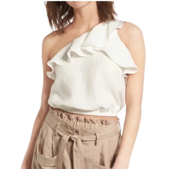 ASTR Ruffle Top - Picture 1 of 10